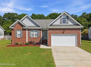 2752 Barefoot Lane, Winterville, NC 28590