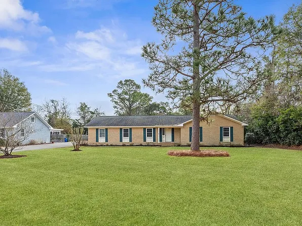 120 Windemere Rd, Wilmington, NC 28405