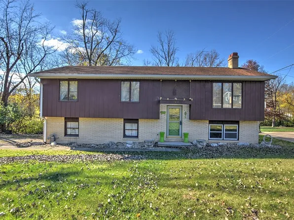3441 Ferris Dr, Decatur, IL 62521