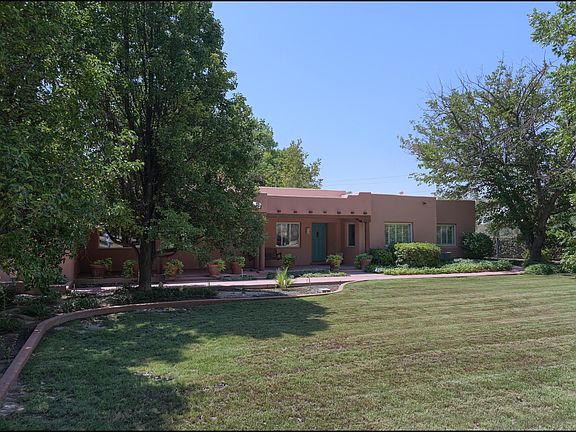 3rd image of 224 Silverwood Way