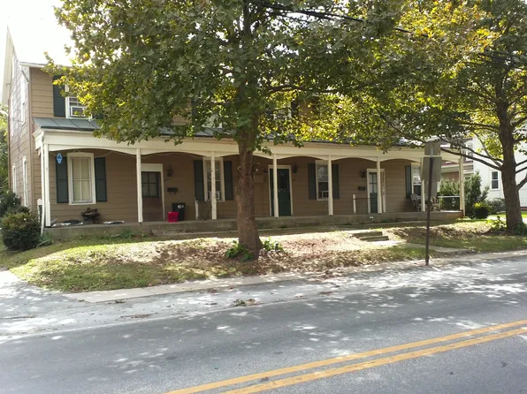 154 W Main St, Leola, PA 17540