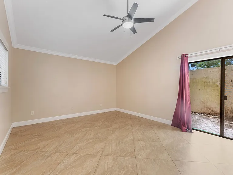 13721 Lazy Oak Dr — Photo 13