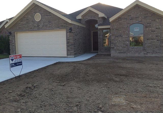 1st image of 3217 Legacy Ln