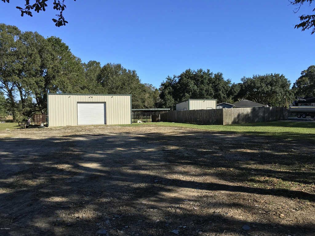 565571 Chemin Metairie Rd, Youngsville, LA 70592 Zillow