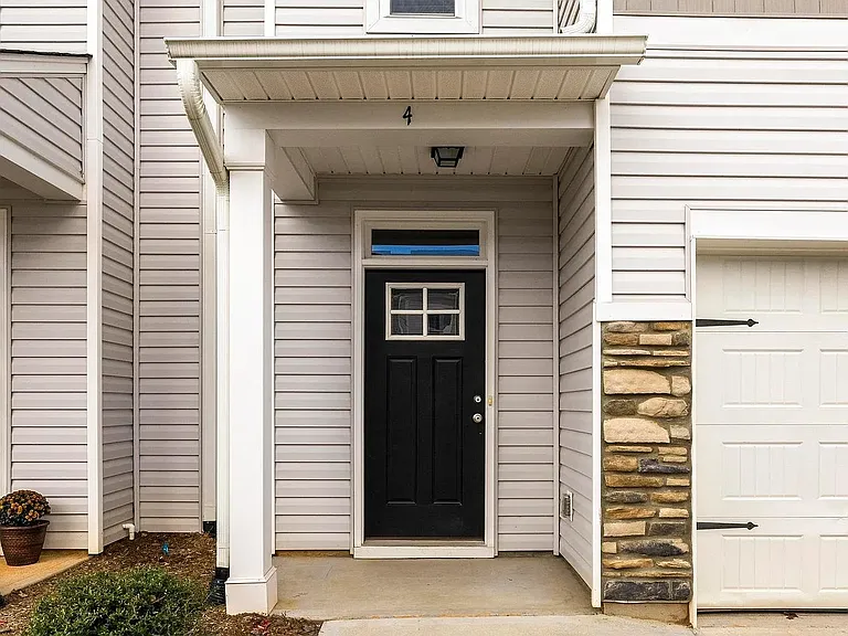 4 Sabine Leaf Ct — Photo 6