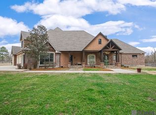 16033 Wiggins Dr, Pride, LA 70770