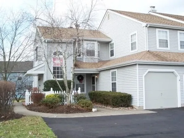 627B Rose Hollow Dr #B, Yardley, PA 19067