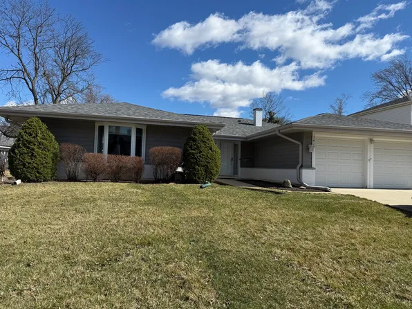 1419 Churchill Rd, Schaumburg, IL 60195