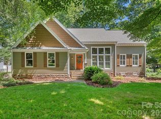 9037 Willow Trace Ct, Huntersville, NC 28078