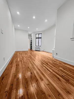 Rented by Corcoran | media 2