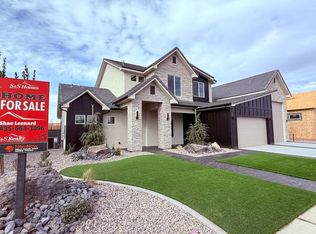 2814 Woodrow Ln, Washington, UT 84780