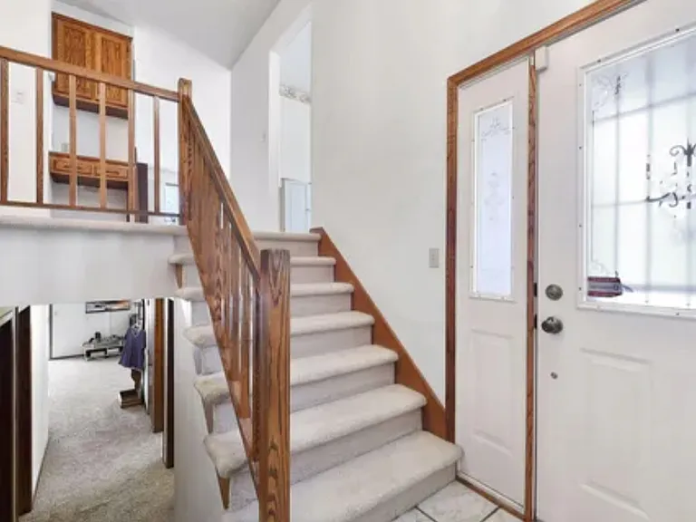 5759 Donegal Dr — Photo 11