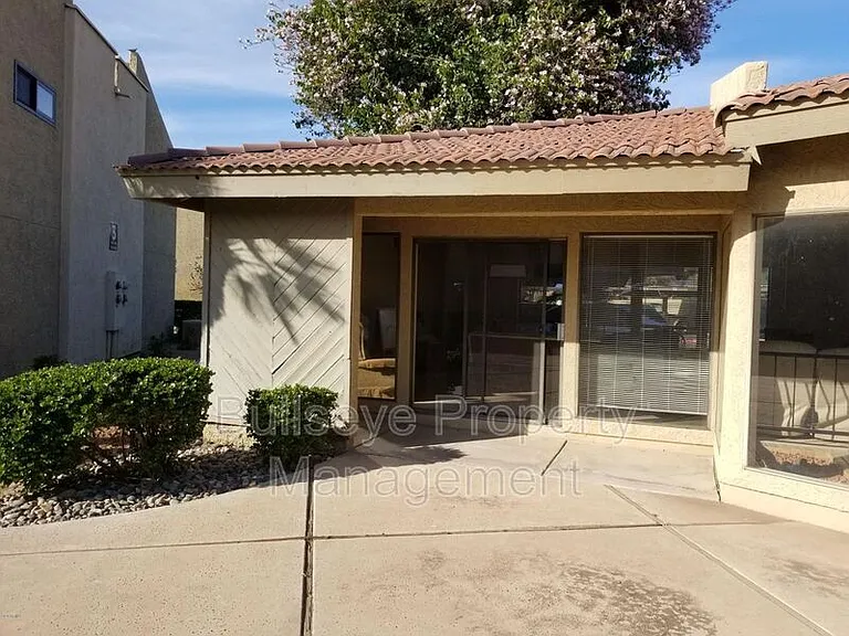 1111 E University Dr #237 — Photo 27