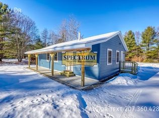 10 Aj Dr, Norridgewock, ME 04957