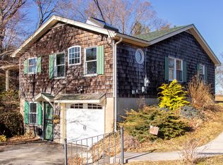75 Sunrise Ter, Thomaston, ME 04861