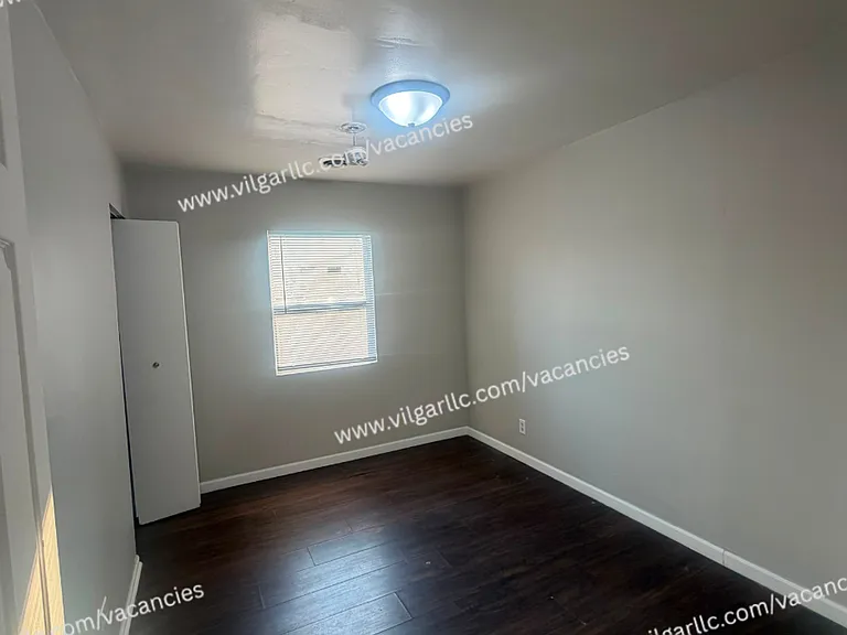 712 Taney St — Photo 16