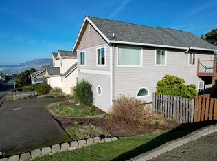 634 SW Ebb Ave, Lincoln City, OR 97367