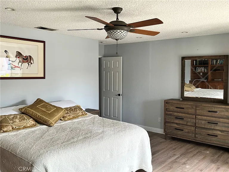22033 Birds Eye Dr — Photo 30