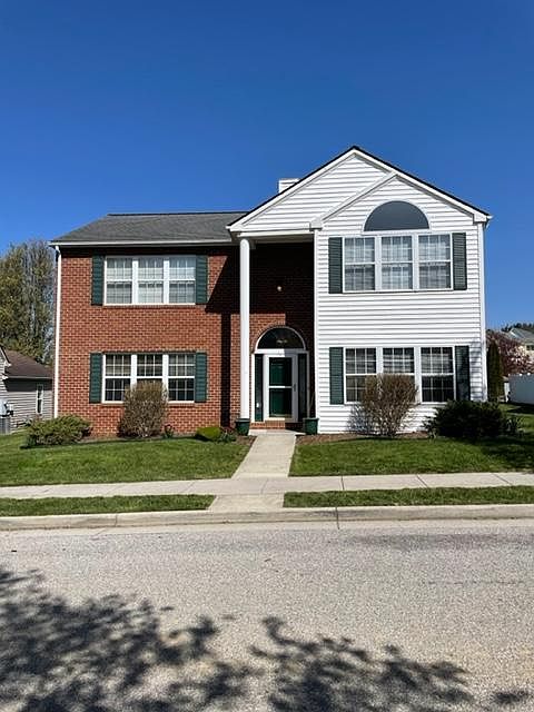 1st image of 1754 Lions Dr
