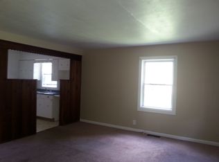 1809 Rosewood Dr, Anderson, IN 46011