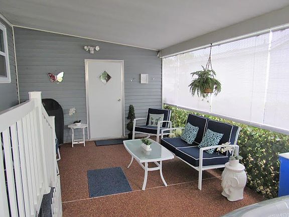 2nd image of 19631 Woodfield Cir