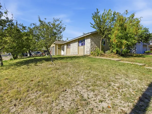 8406 Maine Dr, Austin, TX 78758