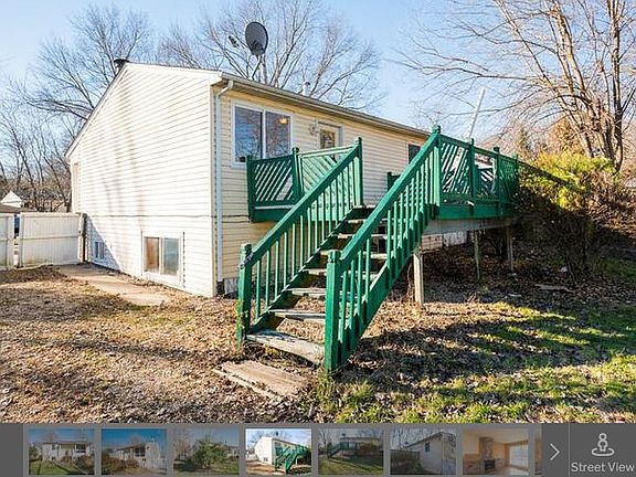 2nd image of 720 Southwind Dr