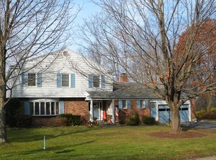 15 Grandview Ter, Rutland, VT 05701