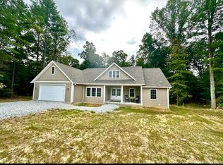 11 Spice Valley Ct, Mitchell, IN 47446