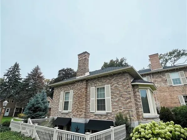 5 Cobourg St #100, Goderich, ON N7A 2J1