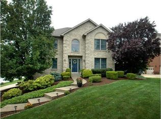 203 Frank Ct, Irwin, PA 15642