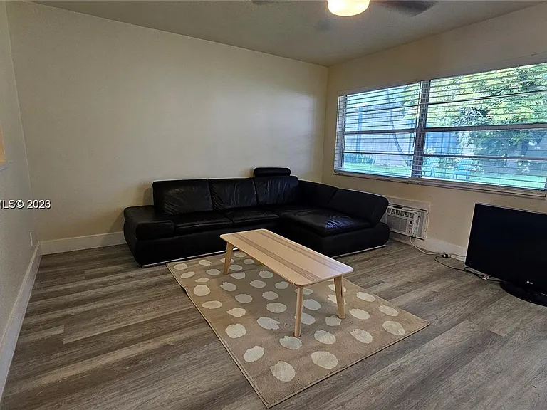 2918 Funston St #34B — Photo 11