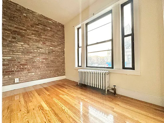 Rented by Doorway NYC, LLC | media 17
