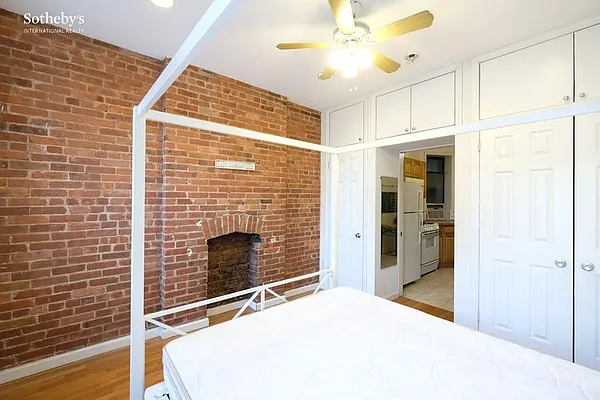 Rented by Sotheby's International Realty | media 12