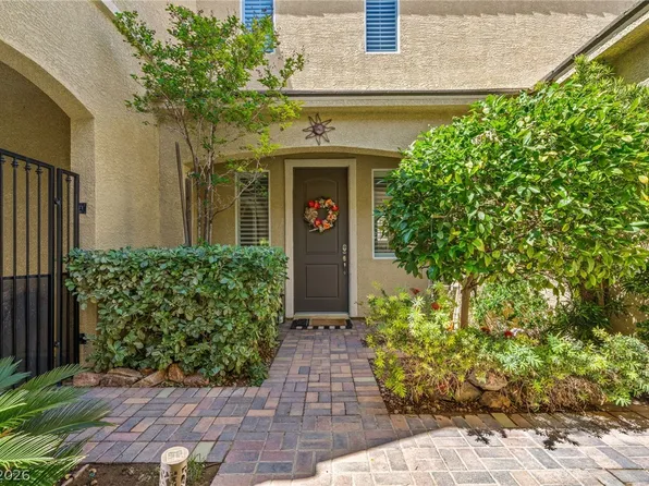 10624 Mount Jefferson Ave, Las Vegas, NV 89166