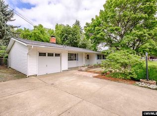 164 NE Azalea Dr, Corvallis, OR