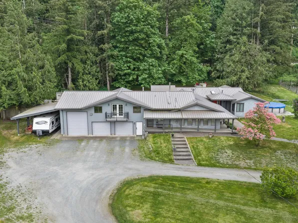 3146 Towne Rd, Abbotsford, BC V3G 2V8