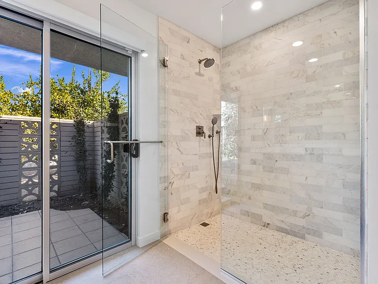2367 Yosemite Dr — Photo 58