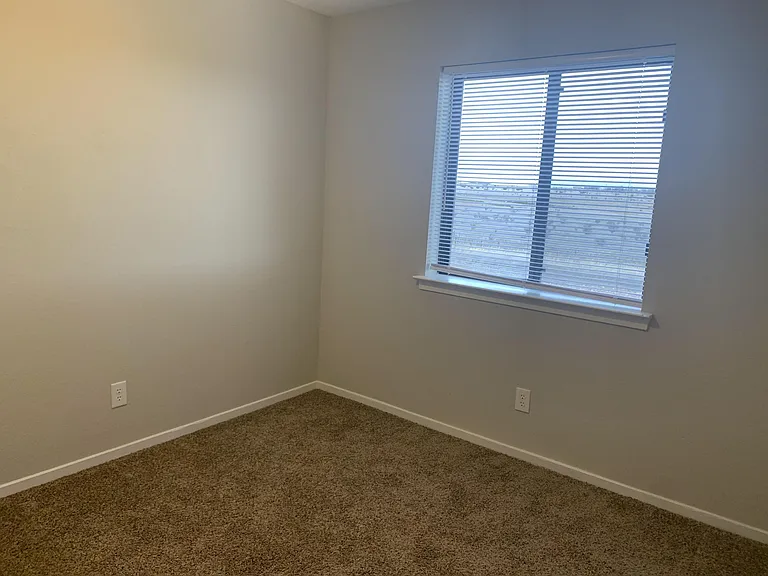 22 David Dr — Photo 7