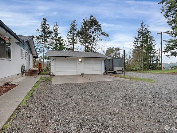 2nd image of 12216 414th Street E