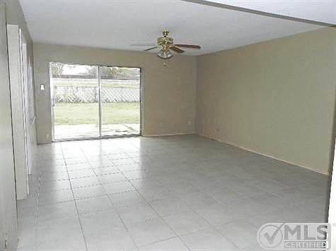 3rd image of 2904 Lockwood Dr