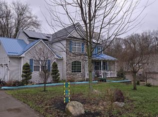 8969 Olde Eight Rd, Northfield, OH 44067