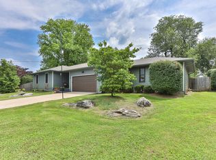 3470 S Euclid Ave, Springfield, MO 65804