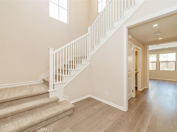 2nd image of 93 Decker