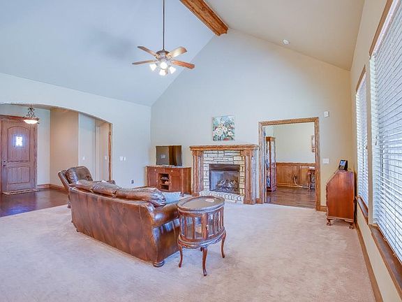 5th image of 1113 Dayton Ln