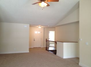 1722 Nicole Ct, Davenport, IA 52807
