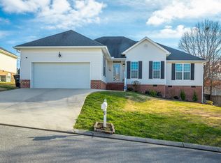 8126 Fatherson Cir, Ooltewah, TN 37363