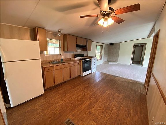 5th image of 3878 Wenrick Hill Rd