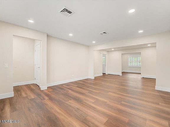 2nd image of 69 Brakenbury Drive