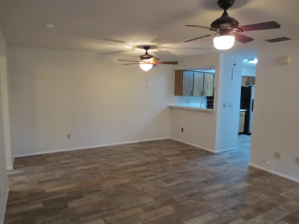 8460 60th St N, Pinellas Park, FL 33781